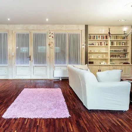 Apartament Magnolia زاكوباني